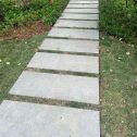 安康 芝麻黑小区踏步、汀步石铺装效果